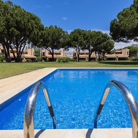 Casa De Ferias Com Piscina - Condominio Vilamouratenis Екстериор снимка