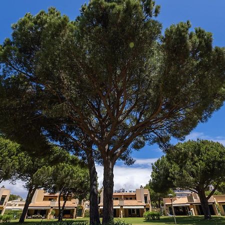 Casa De Ferias Com Piscina - Condominio Vilamouratenis Екстериор снимка